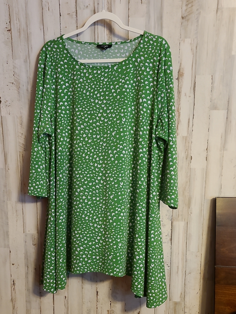 ALFANI   Green Printed Swing Dress